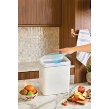 Mey İthalat Otomatik Hareket Sensörlü Çöp Kovası, Banyo Çöp Kovası, Çocuk Odası Çöp Sepeti, Çöp Kutusu, 11 Litre, 26X18X29 Cm, Beyaz, 2 Adet 1.5 V Aa Pil ile Çalışır (Piller Pakete Dahil Değildir)