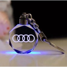 İdeal Aksesuar Audi Işıklı Anahtarlık 2021 Yılının Popüler Ürünü Şık Car Keychain Oto Araba Motor Şık Aksesuar