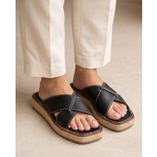 Futsi Shoes Nerına Siyah Hakiki Deri Çapraz Bantlı Kadın Terlik