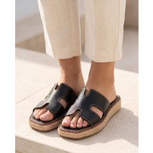 Futsi Shoes Lagoon Siyah Hakiki Deri Hasır Taban Kadın Terlik