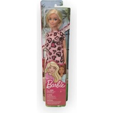 Mattel Barbie Şık Bebek T7439