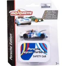 Deluxe Edition Porsche Taycan Turbo S Safety Car