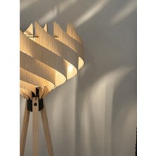 Ferisa Home Ahşap Tripod Lambader 150 cm Modern Dekoratif Ayaklı Salon Lambası E27 Duy Köşe Aydınlatma Iskandinav Minimalist Tasarım Okuma Lambaderi Yer Tipi Aydınlatma