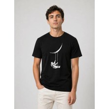 Pomeya  Erkek Astronot Ay Temalı Tişört Kısa Kol Yazlık Bisiklet Yaka T-Shirt - Siyah