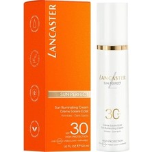 Esranın Dünyası 50 ml SPF30 Güneş Kremi ile Işıldayan Cilt
