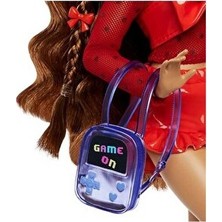 Esranın Dünyası Barbie Dream Besties Teresa Model Bebek Kırmızı Kıyafet ve Aksesuar Seti 3+ Yaş Çocuklar