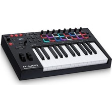 Esranın Dünyası Yüksek Kaliteli Kulaklık ile Müzik Dinleme Deneyimi