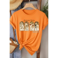 L'eivor Alphonse Mucha Baskılı Kadın Pamuk T-Shirt