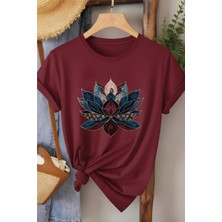 L'eivor Lotus Çiçeği Özel Tasarım Baskılı Kadın T-Shirt