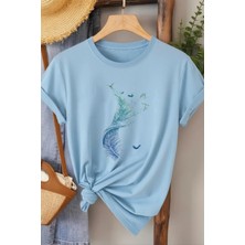 L'eivor Kuş Tüyü Tasarım Baskılı Kadın T-Shirt