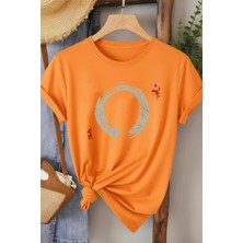 L'eivor Karma Sembol Baskılı Kadın Pamuk T-Shirt
