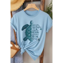 L'eivor Deniz Kaplumbağası Baskılı Kadın T-Shirt