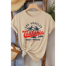 L'eivor California Beach Paradise Baskılı Kadın T-Shirt