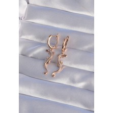 Esranın Dünyası Xuping Rose Renk Zirkon Taşlı Kertenkele Model Halka Küpe