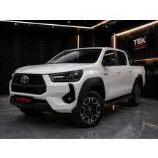 Toyota Hilux 2020+ Çamurluk Dodik Plastik