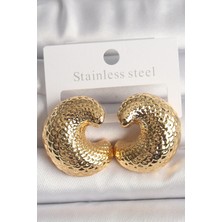 Armüz Pirinç Gold Renk Yılan Sırtı Işlemeli Yarım Halka Model Kadın Küpe