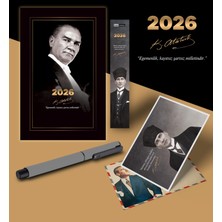 1001 2026 Gazi Paşa Atatürk Ajandası Ayraç Kartpostal Kalem - Gri