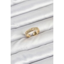 Armüz Pirinç Gold Renk Zirkon Taşlı Kutup Yıldızı Model Kadın Yüzük