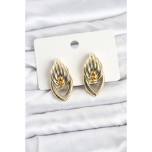Armüz Pirinç Gold Renk Sarmal Damla Model Vintage Kadın Küpe