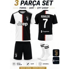 Sonvadi Ronaldojuventus. Beyaz -Siyah Çocuk Futbol Forması Çorap Hediyeli