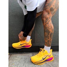 Nike Vomero 18 Erkek Sarı Koşu Ayakkabısı