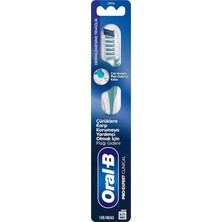 Meks Oral-B Pro-Expert Clinical Derinlemesine Temizlik Diş Fırçası, Orta Sertlik