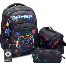 Mey İthalat Bevıtton Gamer Temalı Erkek Çocuk Ilkokul Sırt Çantası Seti, 3 Parça, Oyun Kumanda Desenli, Siyah Renkli