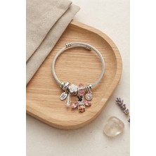 Arı ve Pembe Çiçek Charmlı Gümüş Renk Bileklik