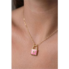Minon - Pembe Mineli Asma Kilit Kolye - Şık Minimal Tasarım - 925 Ayar Gümüş