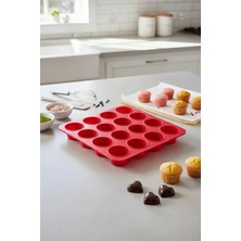 Stork 16 Gözlü Silikon Makaron, Mini Kek ve Çikolata Kalıbı - Yanmaz Yapışmaz Muffin Tepsisi