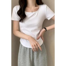 Balina Beyaz Basic Kısa Kollu Crop