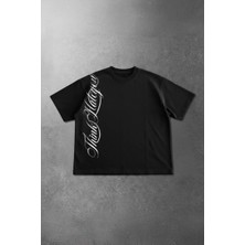 Balina Siyah Gotik Think Halcyon Y2K Unisex T-Shirt