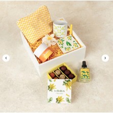 Hellobox Sunshine Bloom Box Hediye Kutusu | Çiçek Temalı Kupa, Enerji Çayı, Trüf Çikolata ve Özel Hediye Seti - Özel Gün Hediyesi - Kadınlar Günü - Anneler Günü Hediyeleri
