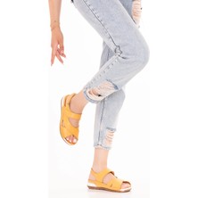 Gondol Kadın Hakiki Deri Anatomik Taban Sandalet IZ.4601 Sarı
