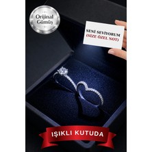 Carat Stone Işıklı Kutusunda Pırlanta Işıltılı Gümüş Tektaş Yüzük & Sonsuzluk Yüzük