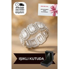 Carat Stone Işıklı Kutuda Baget Tamtur Yüzük (925 Ayar Gerçek Gümüş Yüzük)