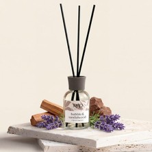 Mad Bubble & Sandal Ortam Kokusu – Çikolata, Lavanta ve Sandal Ağacı ile Tatlı, Ferah-Bambu Çubuklu 50 ml