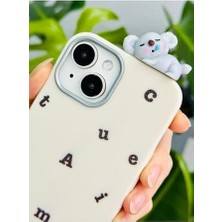 Iphone 14 Plus - 15 Plus ile Uyumlu Koala Tasarımlı Oyuncaklı Silikon Kılıf