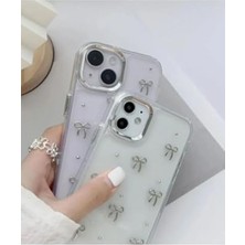 Iphone 11 Şeffaf Mini Fiyonk Epoksili Oyuncaklı Silikon Kılıf