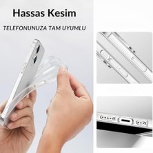 Udilla iPhone 11 Pro Max ile Uyumlu Şeffaf ve Sararmaya Dayanıklı Silikon Kılıf, Extra Ince ve Yumuşak Model (Iphone 11 Pro Max)