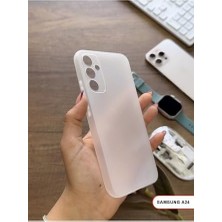 Süper Ince Mat Ultra Thin Silikon Kılıf Beyaz  Galaxy A24 ile Uyumlu