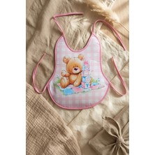 Hayat Store Ekose Pembe Bear Desenli Sıvı Geçirmez Armut Önlük Boyundan ve Belden Bağlamalı 6-18 Ay