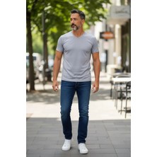 Eren Style Pamuklu V Model Kısa Kol T-Shirt