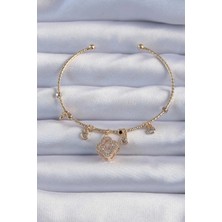 Lux Store Pirinç Altın Renk Zirkon Taşlı Yonca Model Charm Bileklik