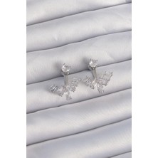 Lux Store Pirinç Gümüş Renk Zirkon Taşlı V Model Küpe