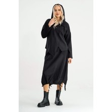 Bold & Young Siyah Kapüşonlu Sweatshirt – Polyamid Paraşüt Karışımlı, Asimetrik Etek Uçlu