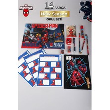 Astraltech Spiderman Lisanslı 14 Parça Kırtasiye Seti, Çıtçıt Dosya, Okul Etiketi, Bloknot, Kurşun Kalem, Kırm