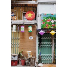 Astraltech Independently Published Standard Grid Journal, Lanterns (Diptychs: Photos Wandering)