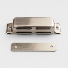 Astraltech Mıknatıslı Çıt Çıt 8,5 cm Paslanmaz Metal Kapak Tutucu Dolap Çekmece Kapatma Mekanizması