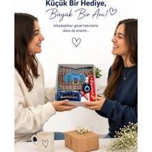 Novaly Store Istanbul Temalı Hediye Kutusu – Cüzdan, Toka ve Nazar Boncuklu Anahtarlık Seti